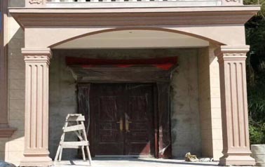 罗马柱模具倍受新农村住房建设欢迎